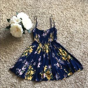 Lulu’s Deep blue floral dress w/ ruched top
